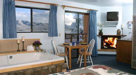 Big Bear Lakefront Lodge Chambre photo